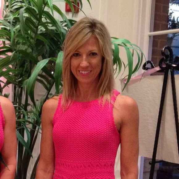 Meet your Posher, Denise - Picture 1 of 1